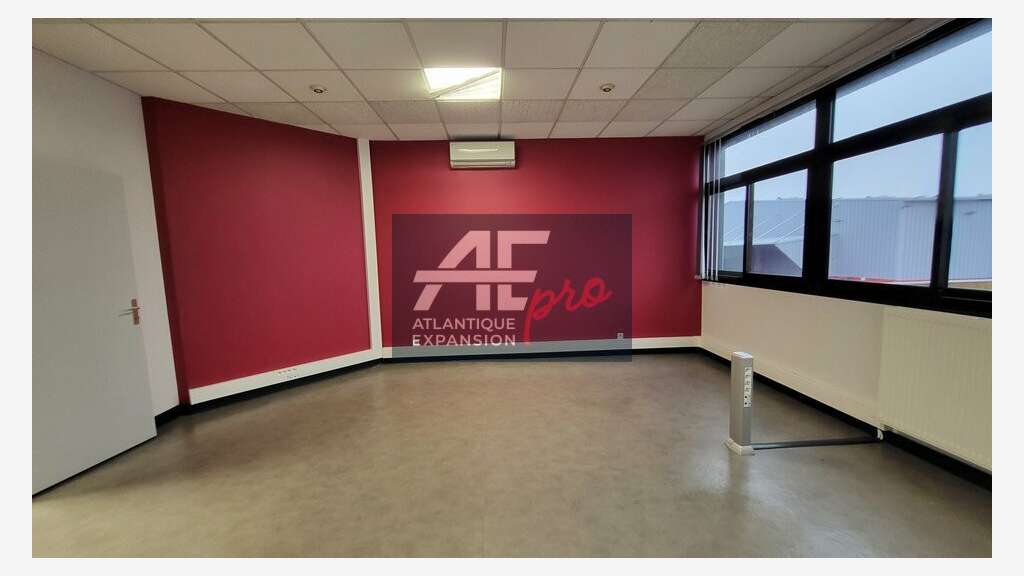 Bureaux 146m² avec terrasse à louer à Pontchâteau
