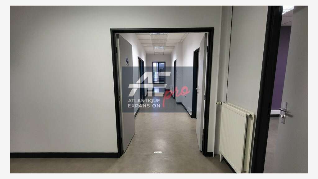 Bureaux 146m² avec terrasse à louer à Pontchâteau