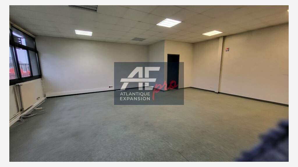 Bureaux 239m² à louer à Pontchâteau