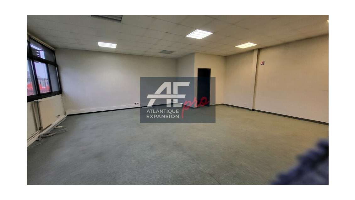 Bureaux 239m² à louer à Pontchâteau
