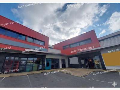 A louer bureaux 80m² R+1 Zone Commerciale Pontivy