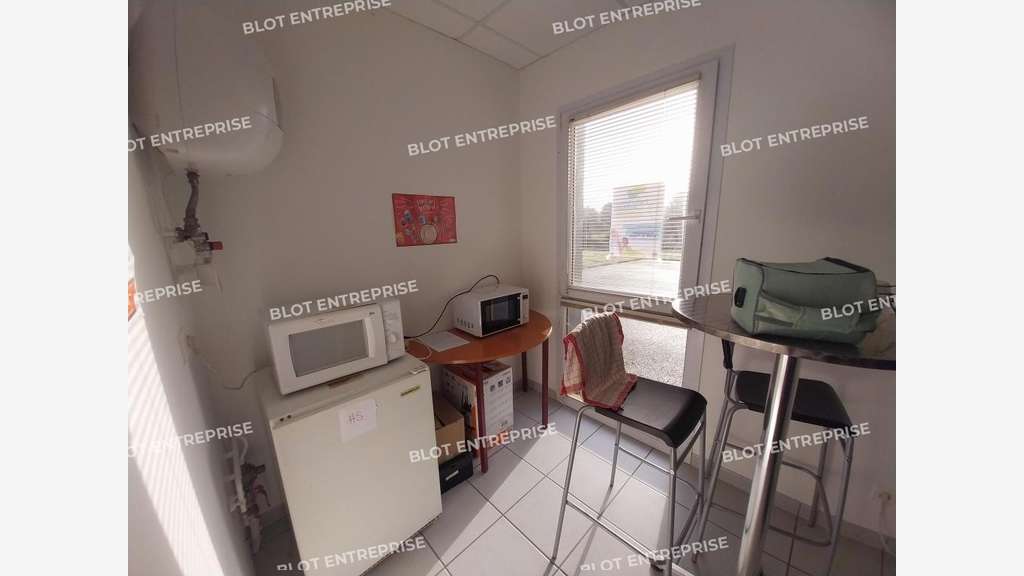 A louer bureaux 180m² accès PMR à Pontivy