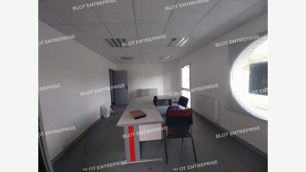 A louer bureaux 180m² accès PMR à Pontivy