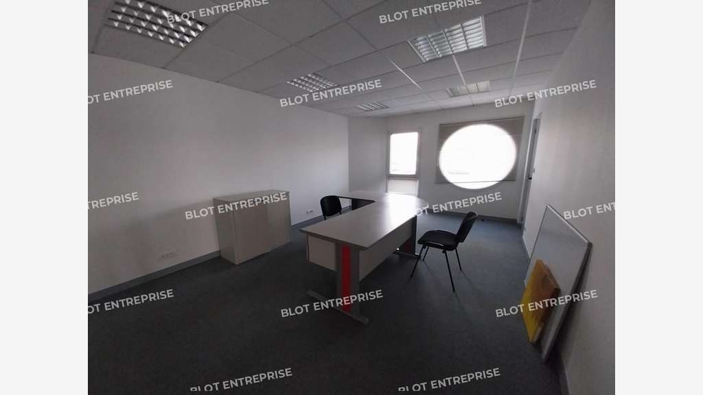A louer bureaux 180m² accès PMR à Pontivy