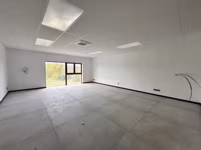 BUREAU A LOUER 53.05m² - PORCELETTE