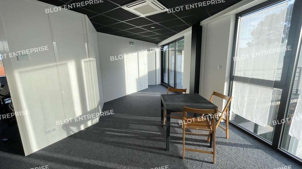 A louer bureaux 85m² avec terrasse privée Pornic