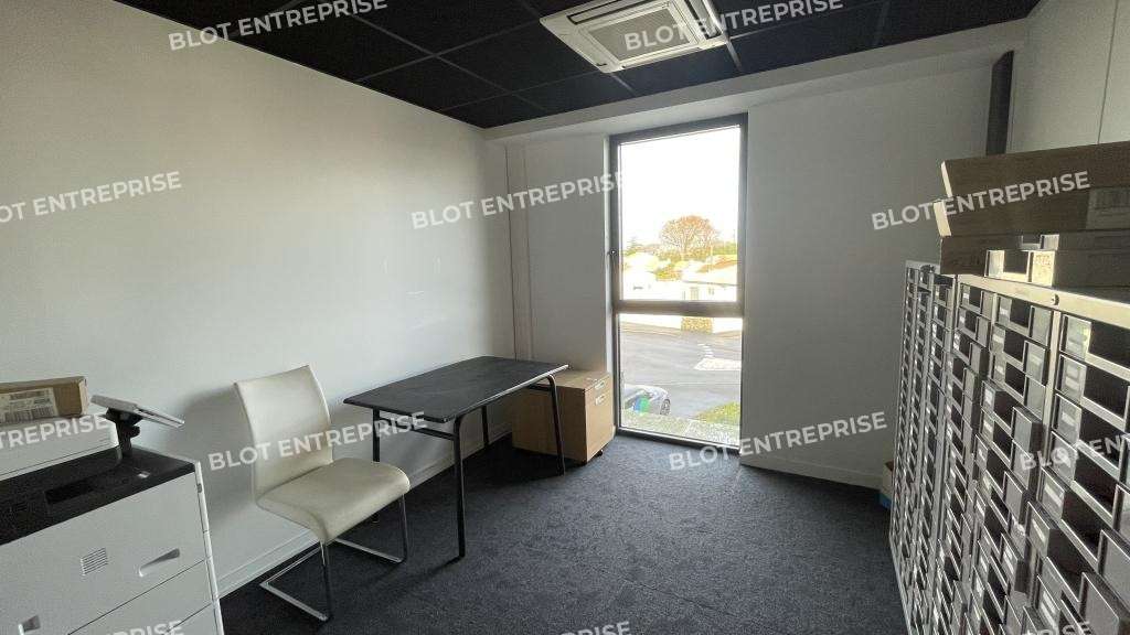 A louer bureaux 85m² avec terrasse privée Pornic