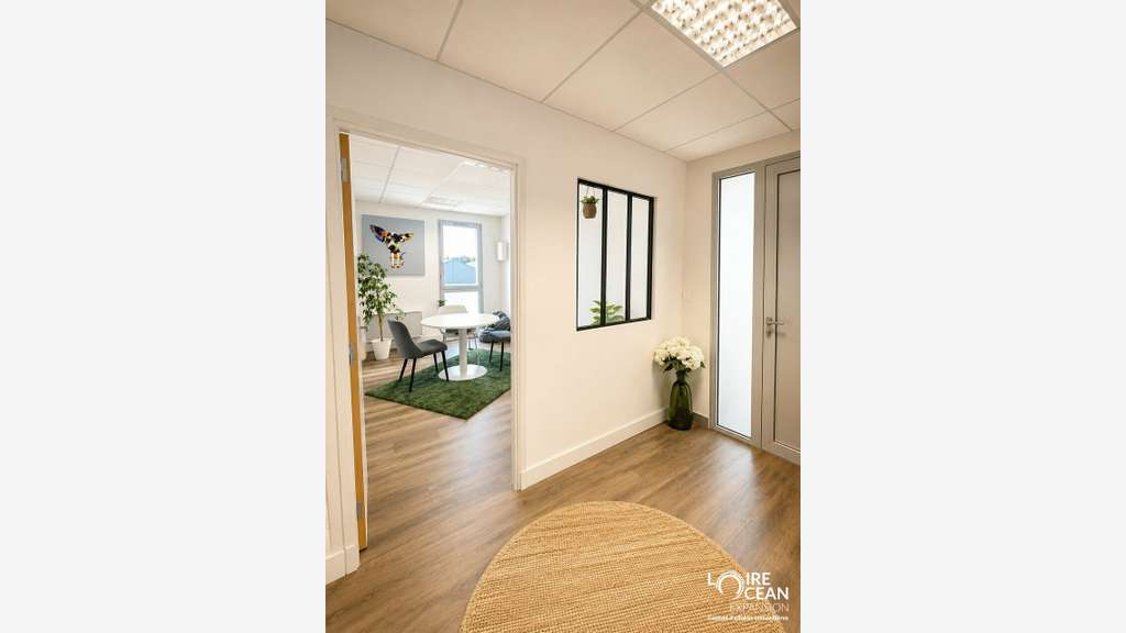 PORNIC - BUREAUX à louer