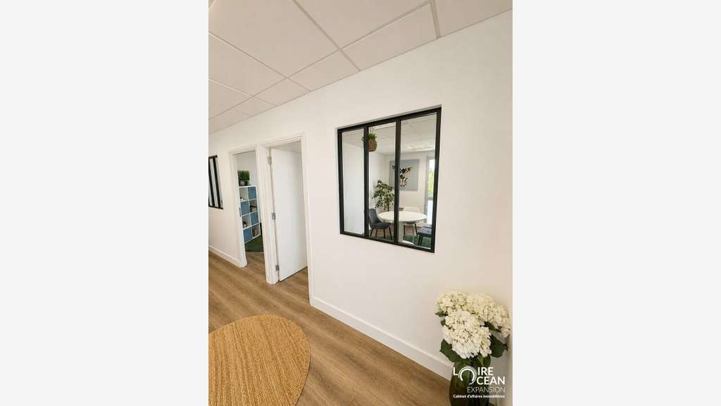 PORNIC - BUREAUX à louer