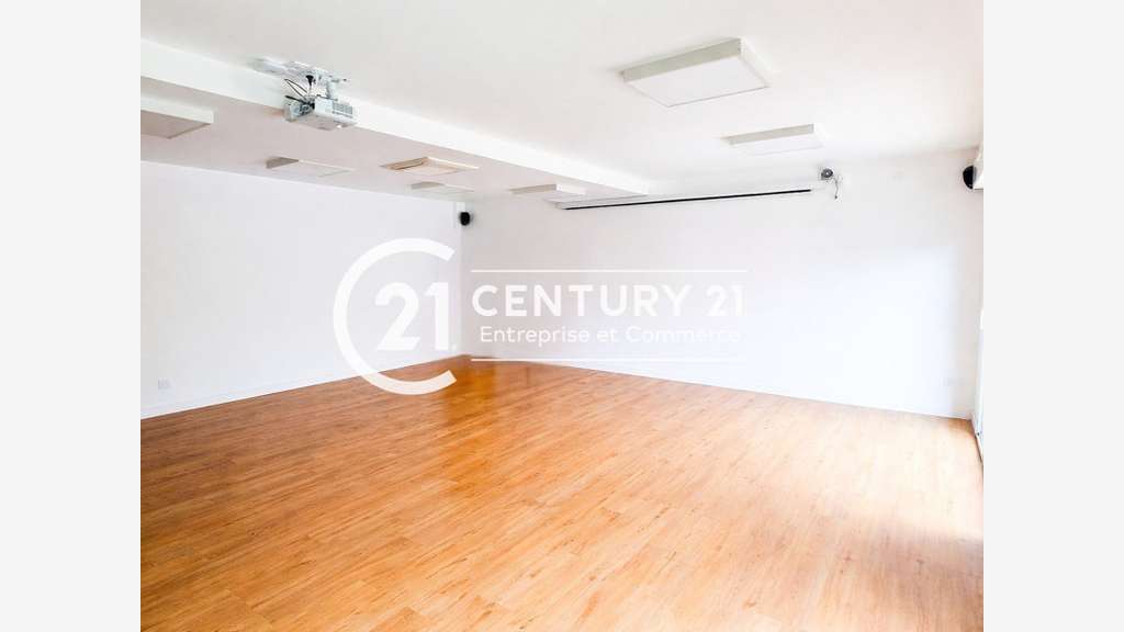 A louer bureaux 49m² RDC à Pornichet