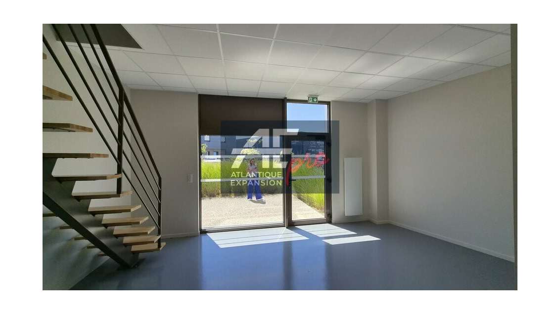 44 - PORNICHET - BUREAUX à louer