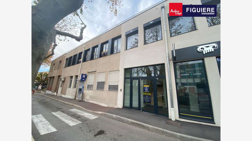 Bureaux 246m² à louer centre ville de Port de Bouc
