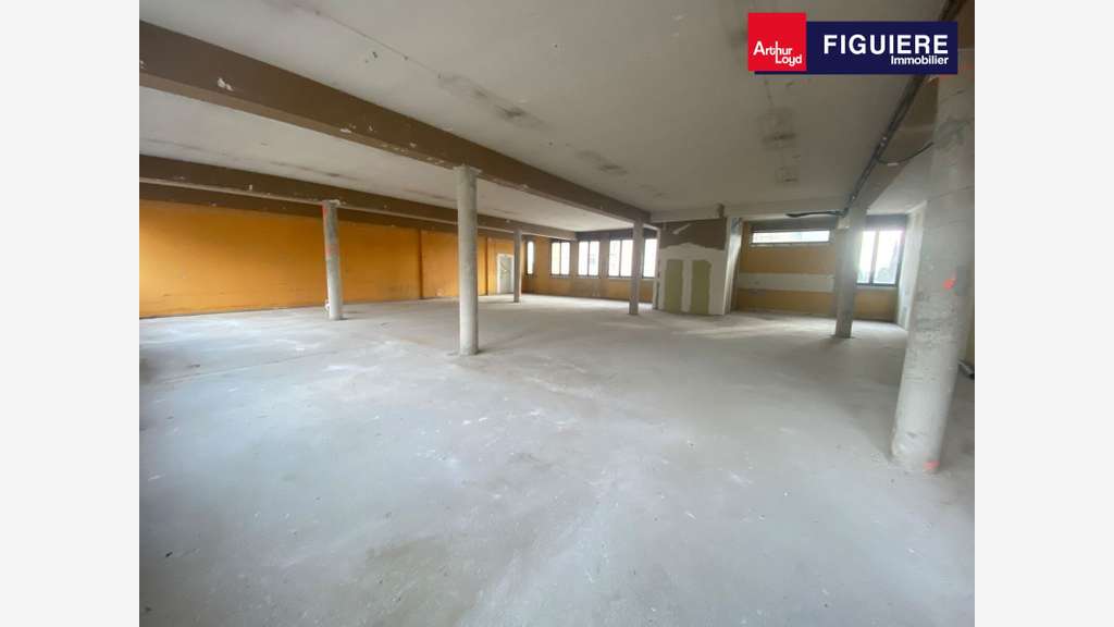 Bureaux 246m² à louer centre ville de Port de Bouc
