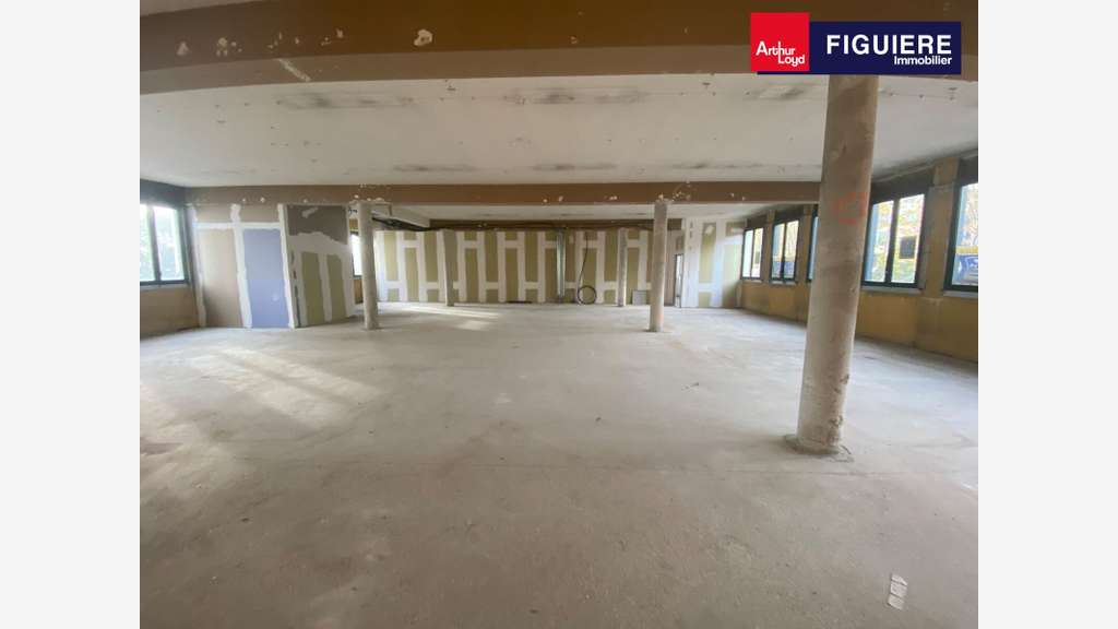 Bureaux 246m² à louer centre ville de Port de Bouc
