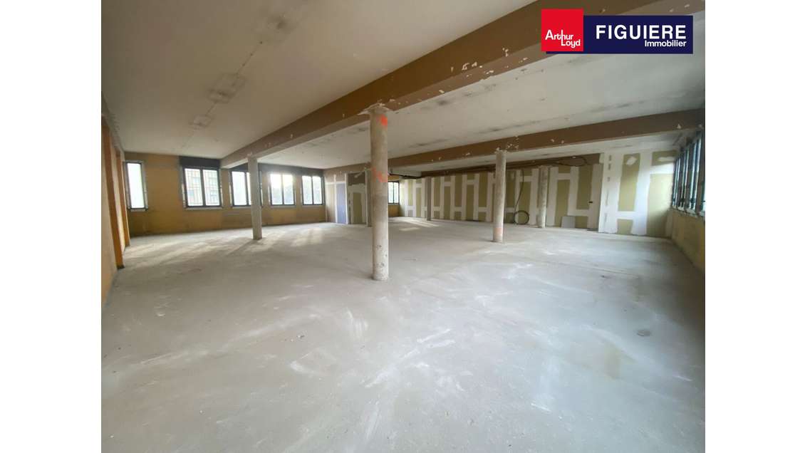 Bureaux 246m² à louer centre ville de Port de Bouc