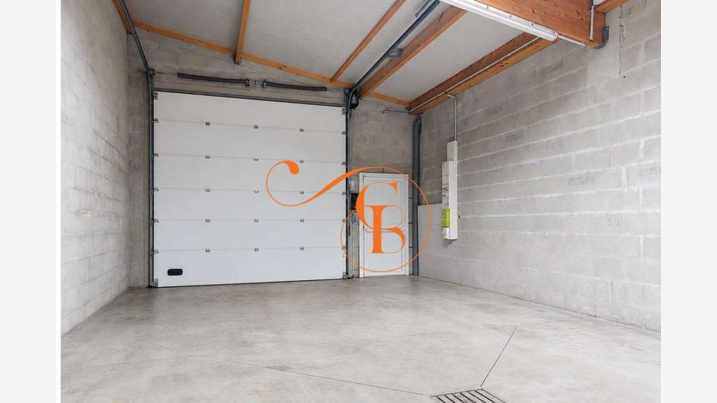 A louer local professionnel de 118m² prox Pornic