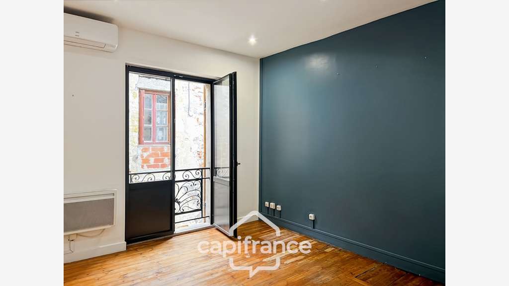 Bureaux 180m² sous-sol intégral à Port-Ste-Marie