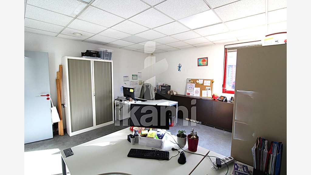 3 bureaux à louer 49m² à Portes les Valence