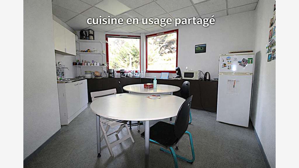 2 bureaux à louer 47m² à Portes les Valence