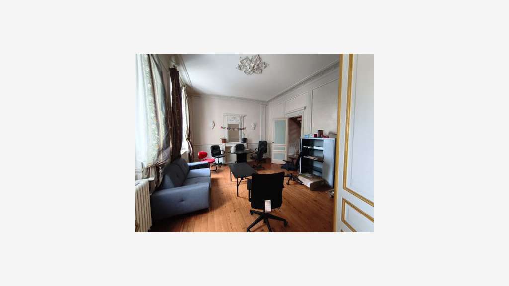 Divers bureaux à louer à Portets