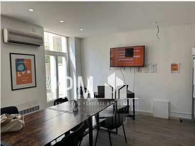 A louer bureaux 99m² R+1 à Marseille 6e Préfecture