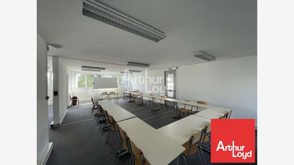 A louer bureaux 100m² proche Gare de Poitiers