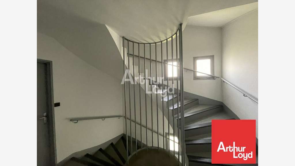 A louer bureaux 100m² proche Gare de Poitiers