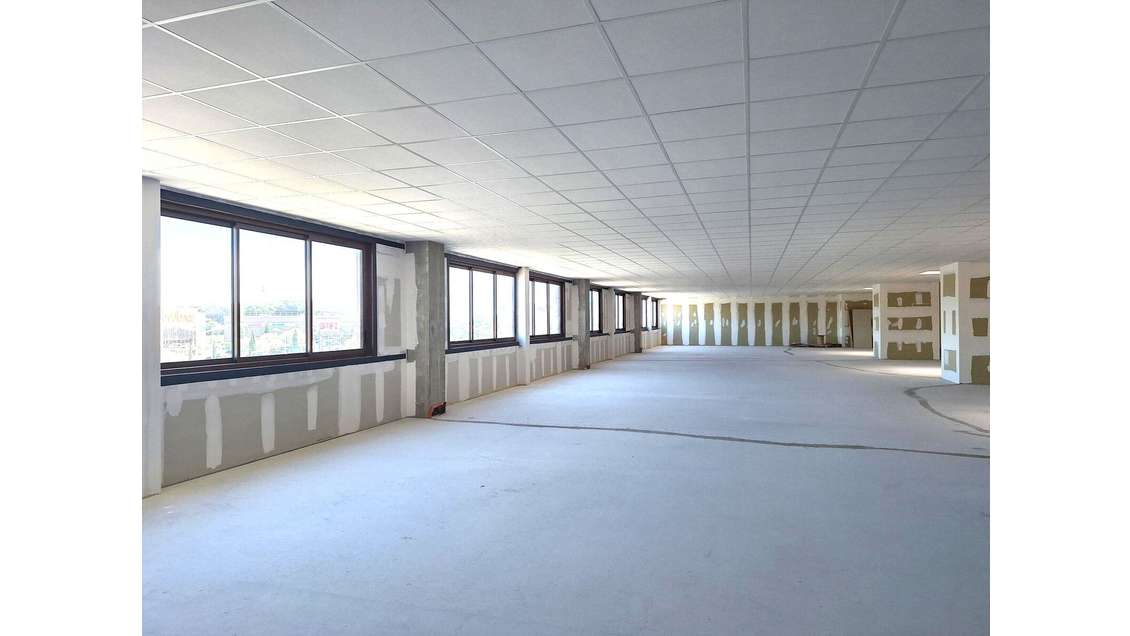 Bureaux et locaux commerciaux Puget-sur-Argens