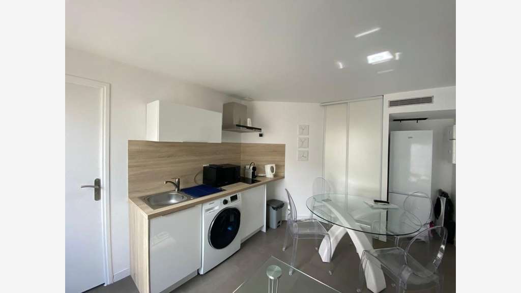 A louer bureaux de 27, 43 et 74m² Puteaux centre