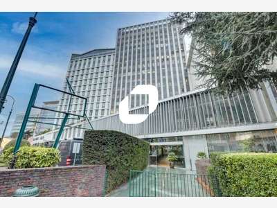 A louer Bureaux 84m² Puteaux