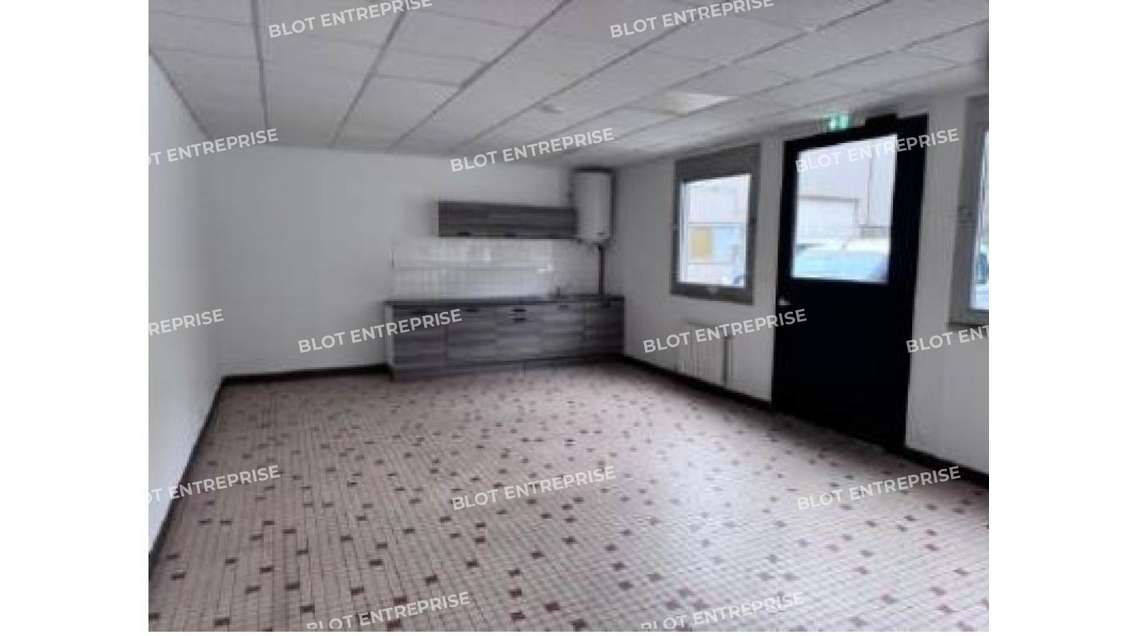 A louer bureaux 45m² à Quimper zone Prat Ar Rouz