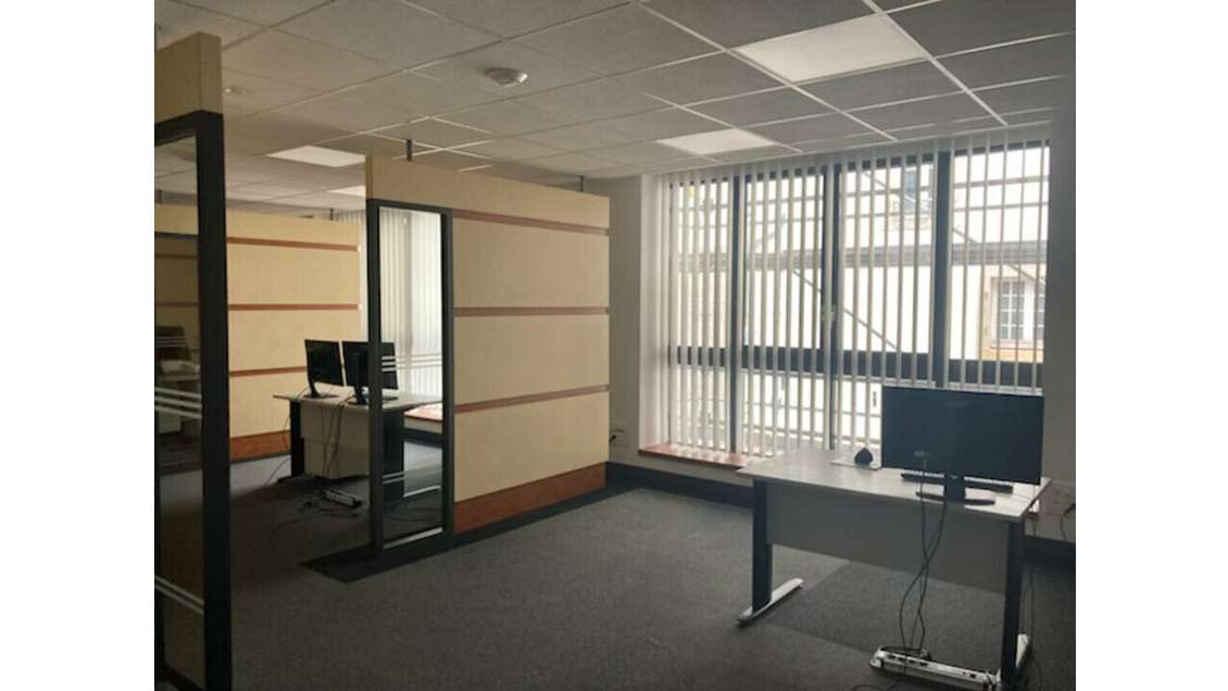 A louer plateau de bureaux 300m² à Quimper centre