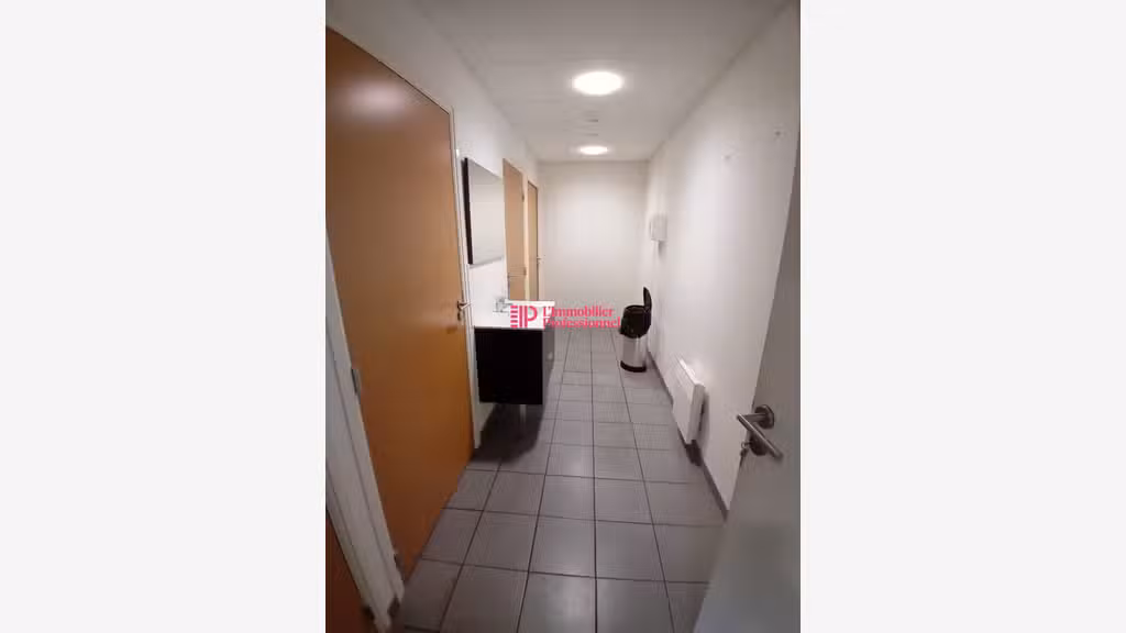 A louer bureaux 111m² zone tertiaire Quimper Sud