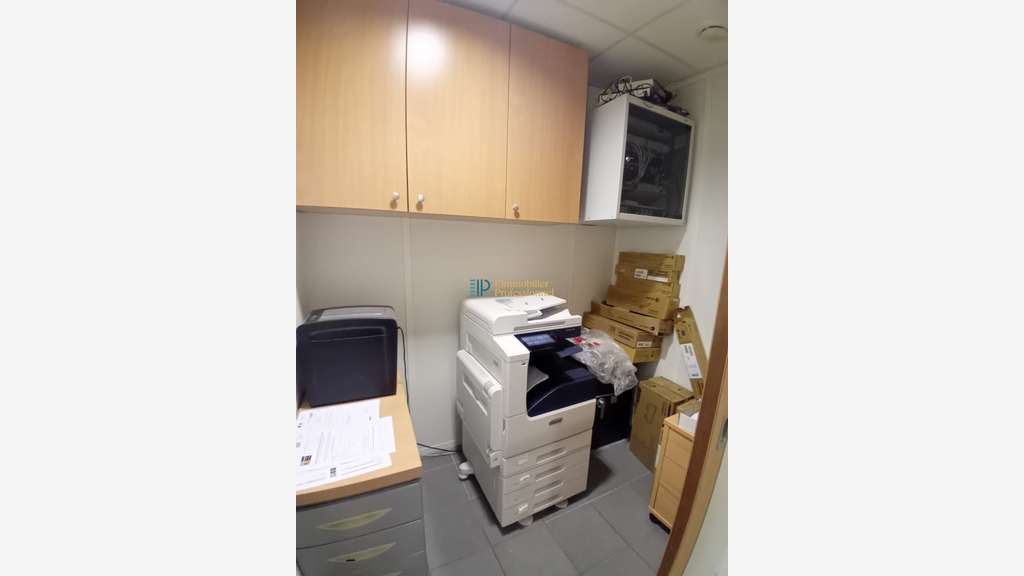 A louer bureaux 111m² zone tertiaire Quimper Sud
