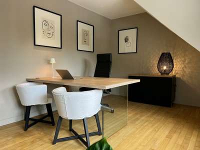 AV bureaux 80m² lumineux et rénovés centre Quimper