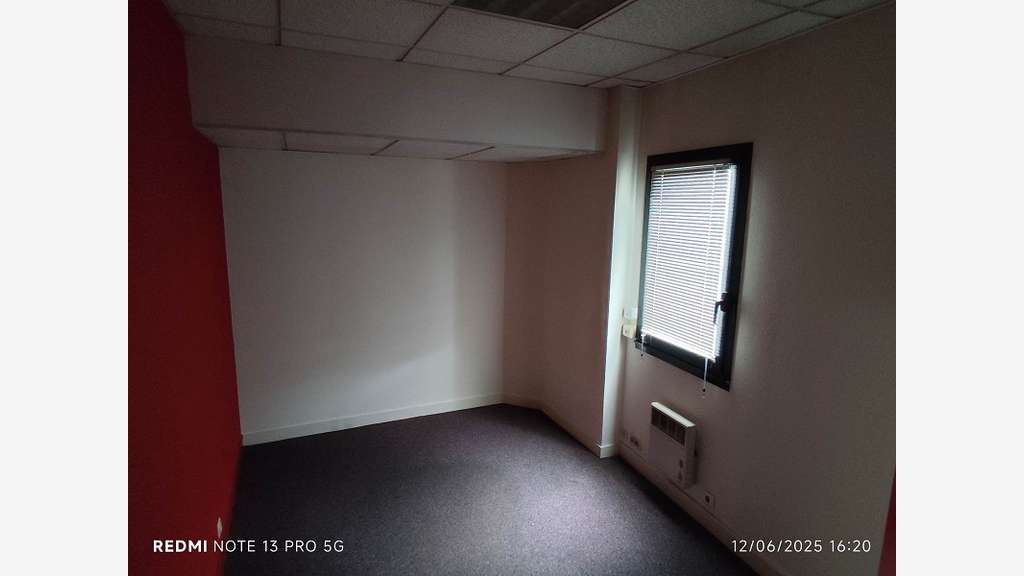 A louer bureau 145m² Quimper Zone de Creach Gwen