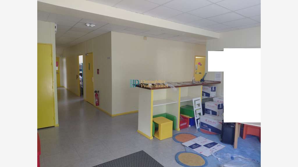 A louer bureaux 296m² centre d'affaires Quimper