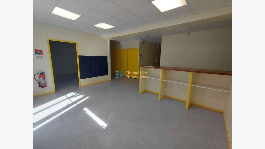 A louer bureaux 296m² centre d'affaires Quimper