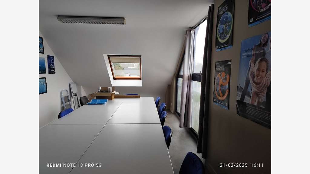 A louer bureau lumineux 60m² Quimper Creach Gwen