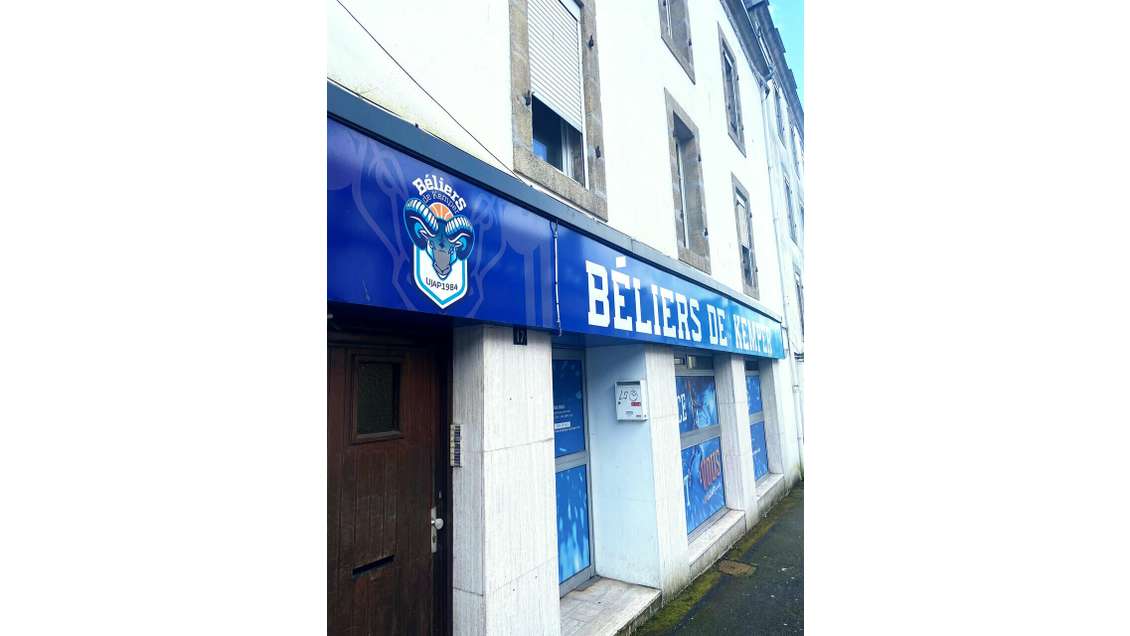 Loue bureaux/local commercial de 100m² à Quimper