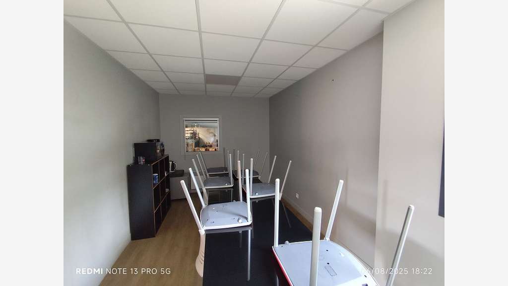 A louer bureaux 55m² zone artisanale Ergue Gaberic