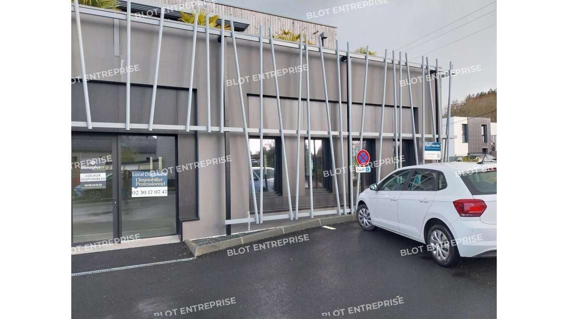 A louer bureaux 113m² RDC à Quimper