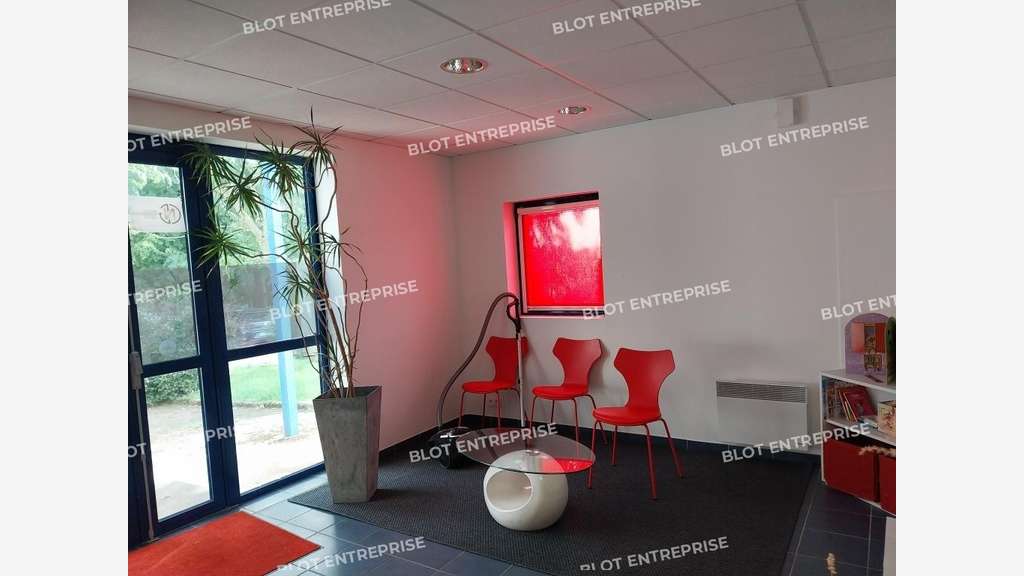 A louer bureaux 170m² ERP à Quimper Creac'h Gwen