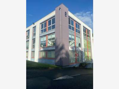 A louer bureaux 44m² R+2 Quimper Creac'H Gwen