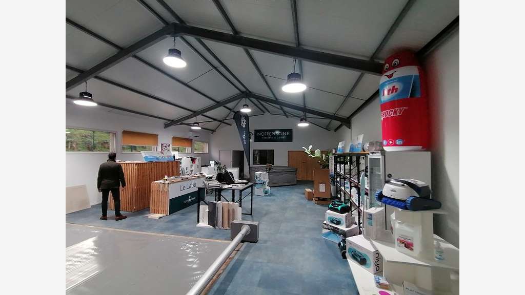 A louer magnifique bureau zone commerciale Quimper