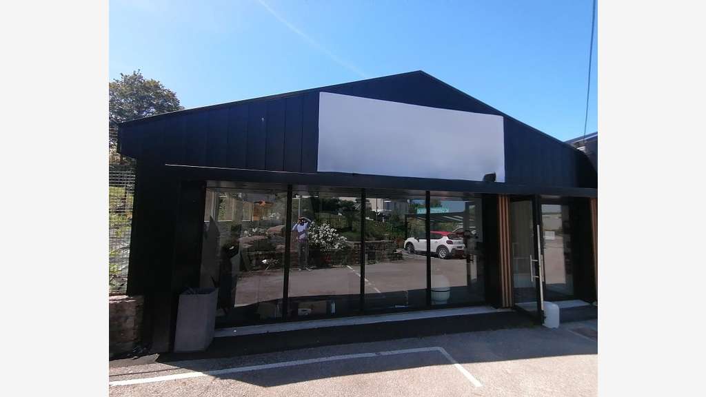 A louer magnifique bureau zone commerciale Quimper