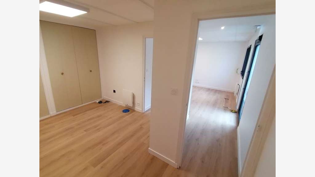 A louer bâtiment d'activité 150m² à Concarneau