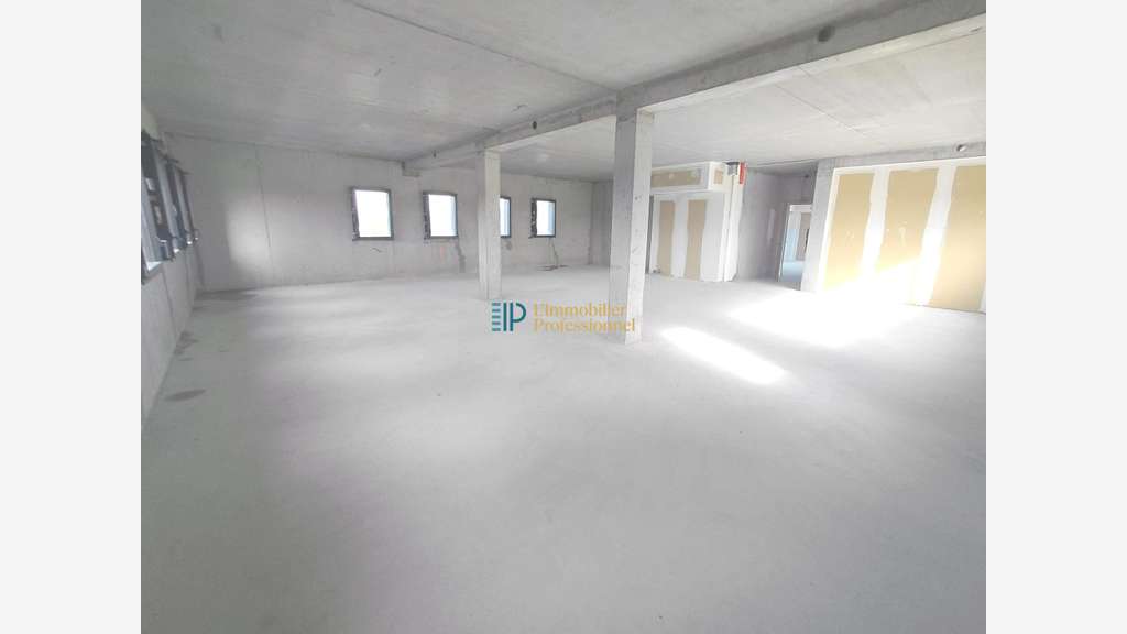 A louer bureaux neufs de 107m² à Quimper