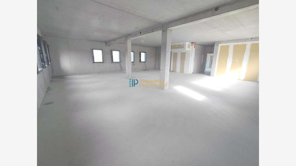 A louer bureaux neufs de 18m² à Quimper