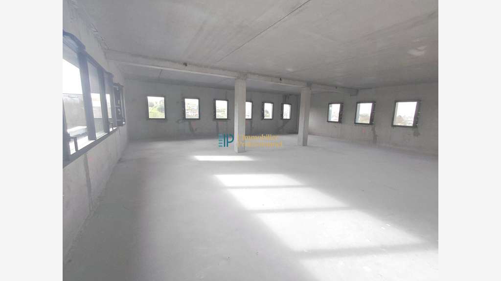 A louer bureaux neufs de 18m² à Quimper